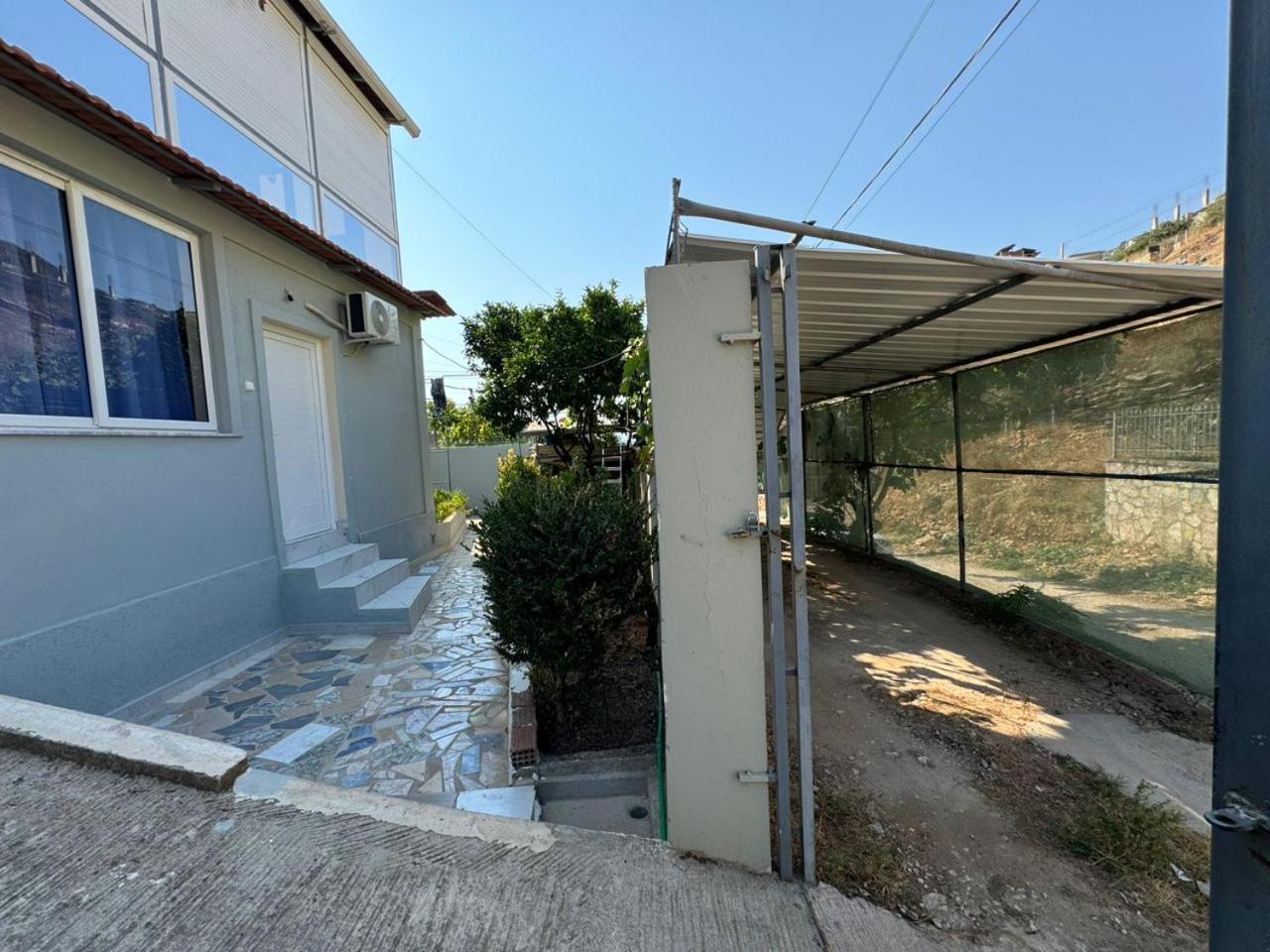 Miri Apartments Sarandë 외부 사진