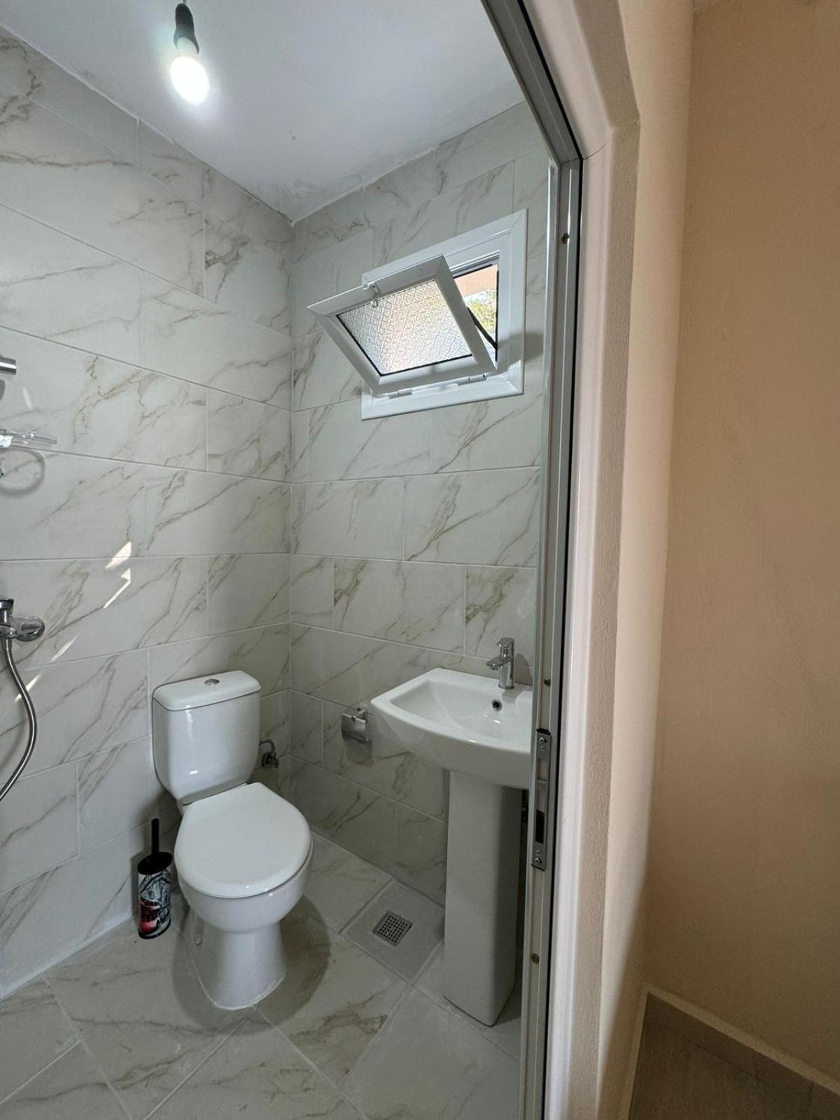 Miri Apartments Sarandë 외부 사진